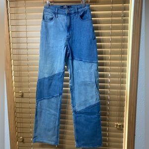 26 x 33 3L Hollister Ultra High-Rise Dad Jean patchwork